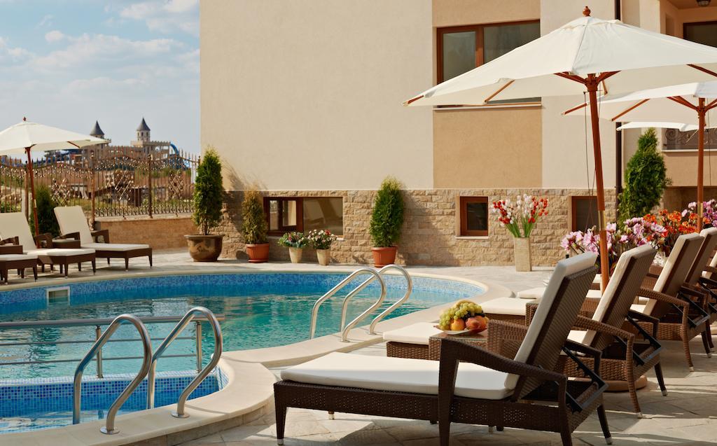 Stanny Court Aparthotel Nesebar Room photo